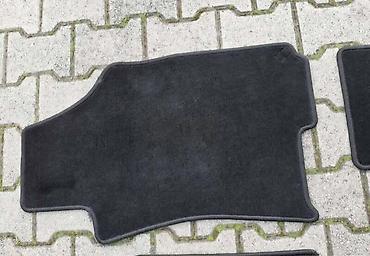 tabla u autu: PATOSNICE ZA LANCIA YPSILON | patosnice kao nove za Lanciu Y noviji — 2