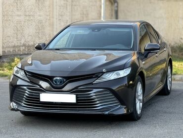 электромобиль neta: Toyota Camry: 2020 г., 2.5 л, Вариатор, Гибрид, Седан