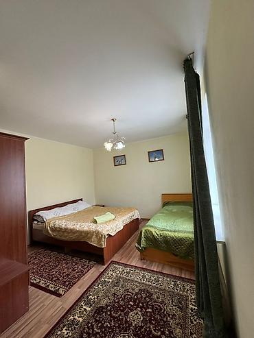 Гостиницы, отели (Посуточная аренда комнат): В городе Чолпон Ате. Гостевые комнаты с отдельным входом. - — 2