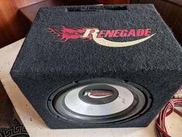 вакуумный усилитель: Автомобильный сабвуфер Renegade GTR1200 снят с Европейского авто