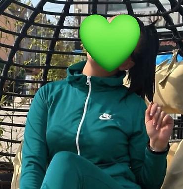 dunk low buzz: Gornji deo trenerke sa kapuljacom,likra. - Nike logo na grudima - — 1