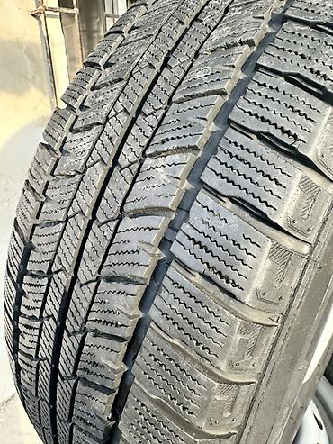Шиналар жана дисктер: Дөңгөлөктөр монтажда 225 / 70 / R 15, Кыш, Колдонулган, Комплект, Жүк ташуучу унаалар/Автобустар — 3