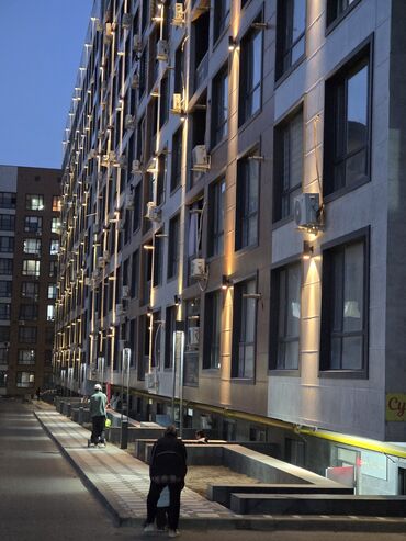 недвижимость в бишкеке продажа домов: 1 бөлмө, 27 кв. м, 108-серия, 4 кабат, Дизайнердик ремонт