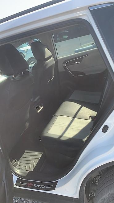 авто ижара: Toyota RAV4: 2021 г., 2.5 л, Автомат, Гибрид, Кроссовер — 6