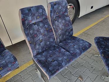 ormar: Sprinter Mercedes.2 dvojke,1 trojka i 1 cetvorka. ukupno 11 sedista — 4