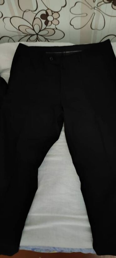 Kostyumlar: Продаются почти новые мужской костюм + 2 брюк все сразу Продается -da lalafo.az — 4 Kostyumlar: Продаются почти новые мужской костюм + 2 брюк все сразу Продается — 4