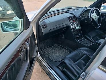 уголок мтз: Mercedes-Benz C-Class: 1995 г., 2.2 л, Седан — 7