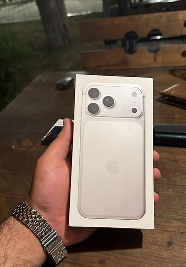 iphon 14 pro max: IPhone 17 Pro Max, 256 GB, Gümüşü, Zəmanət — 1
