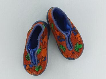 Baby shoes: Baby shoes, 19, condition - Good