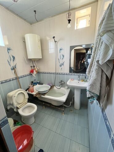 Həyət evləri və villaların satışı: 6 otaqlı, 100 kv. m, Kredit yoxdur, Orta təmir -da lalafo.az — 33 Həyət evləri və villaların satışı: 6 otaqlı, 100 kv. m, Kredit yoxdur, Orta təmir — 33