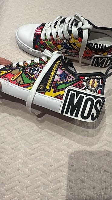 Mokasin və loferlər: Moschino üslubunda parlaq printli unisex krossovkalar - Ölçü: EU 38 — 2