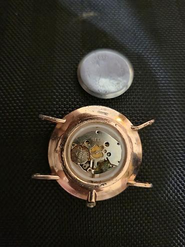 elekdiron saat: Vintage qol saatı korpusu və mexanizmi - Korpus: dairəvi, qızılı — 3