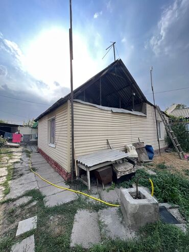 дом маловодный: Дом, 91 м², 3 комнаты, Собственник, Старый ремонт