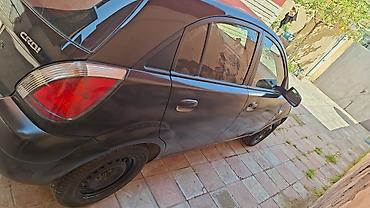 bmw m3 e92: Kia Rio: 1.5 l | 2005 il Hetçbek — 3