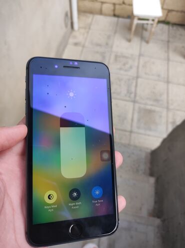 iphone 14 kaç manat: IPhone 8 Plus, 64 GB, Space Gray, Barmaq izi, Simsiz şarj
