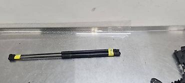 Car Parts: AMORTIZERI GEPEKA ZA AUDI A3 - 8VS | Amortizeri gepeka Audi A3 — 1