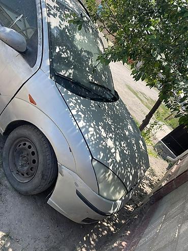 moning: Ford Focus: 2004 г., 1.6 л, Механика, Бензин, Универсал — 2