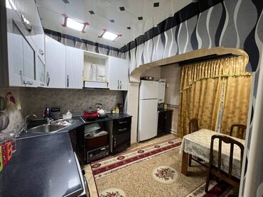 Köhnə tikili: Bakı, 4 otaqlı, Köhnə tikili, 100 kv. m — 13