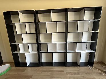 plasmas qutu: Modul tipli kitab rəfi/divar rəfi sistemi - Rəng: qara-ağ iki tonlu — 1