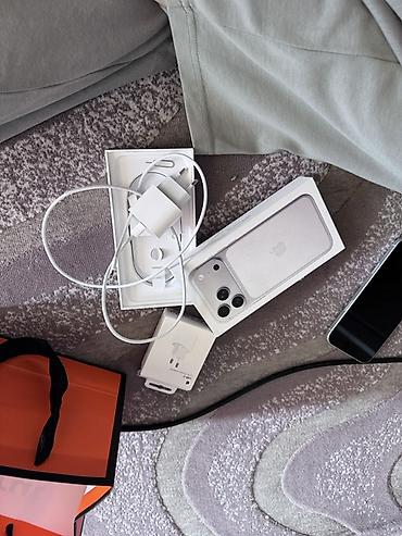 iphone 17 бу: IPhone 17 Pro Max, Новый, 256 ГБ, White Titanium, Зарядное устройство, Чехол, Кабель, 100 % — 4