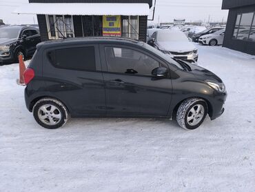 Chevrolet: Chevrolet Spark: 2019 г., 1 л, Вариатор, Бензин, Хэтчбэк — 4