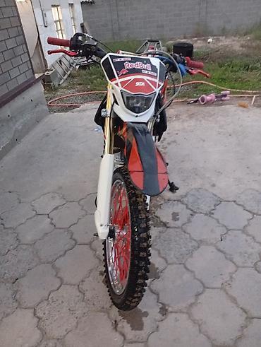 Эндуро/кроссовый мотоцикл 250 см³ класса Lifan/ZS (воздушно-масляное
