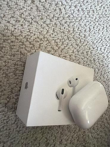 notebook bluetooth: Apple AirPods Pro3 qutu və şarj qabı - продается только case тк — 1
