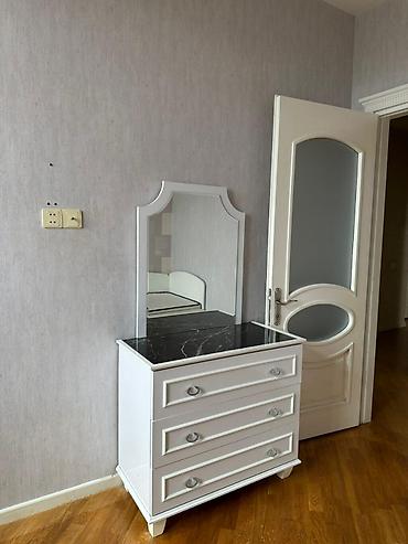 islenmis masalar: Oğlan və qız üçün, İşlənmiş, 2 təknəfərlik çarpayı, Yazı masası, Termo — 3