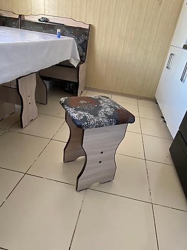 уголок бишкек: Срочно продаём !!! Уголок стол, со стульями3шт — 5