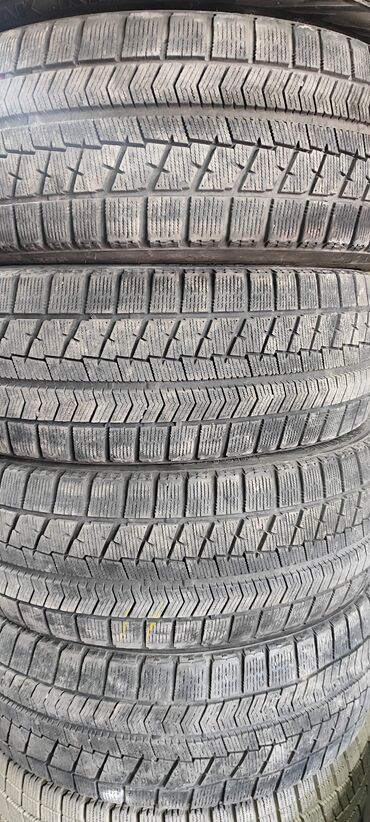 Шины: Шины 225 / 45 / R 18, Зима, Б/у, Комплект, Легковые, Япония, Bridgestone