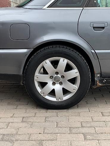 Audi: Audi A6: 1995 г., 2.6 л, Кол менен иштөөчү, Газ, Седан — 4