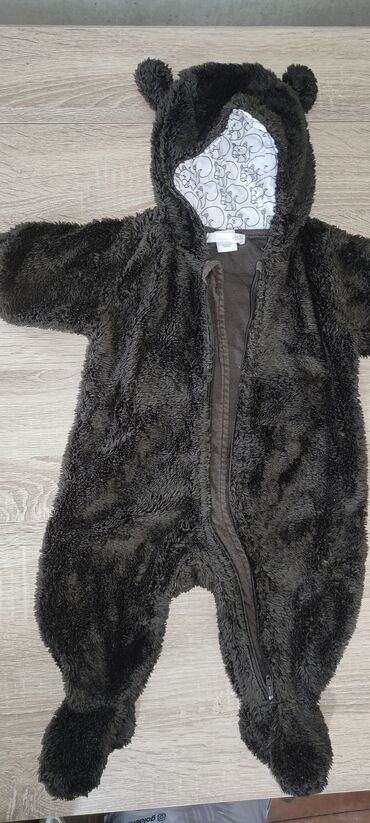 Верхняя одежда: Комбез белый2-6 месяцев теплый бодик мишки (коричневый at lalafo.kg — 10 Верхняя одежда: Комбез белый2-6 месяцев теплый бодик мишки (коричневый — 10