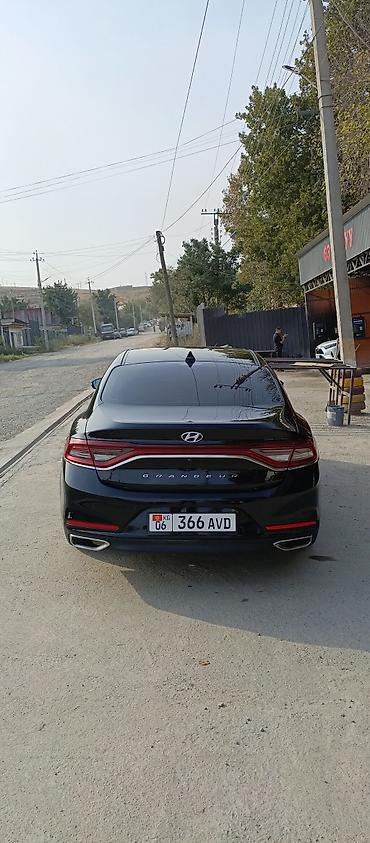 кia optima: Hyundai Grandeur: 2018 г., Автомат, Бензин, Седан — 3