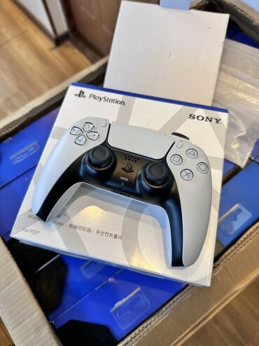 PS5 (Sony PlayStation 5): Dualshock 4 оптом Для азиатского рынка код товара CFI-ZCT1G Продается