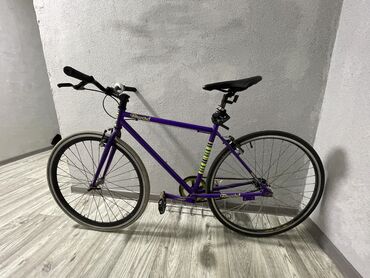 fix gear велосипед: Продаю велосипед фикс, щас стоит сингл перевернуть колесо и будет фикс