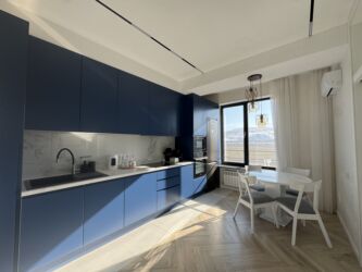 недвижимость в карабалта 3комнатная квартира: 3 комнаты, 104 м², Элитка, 9 этаж, Дизайнерский ремонт