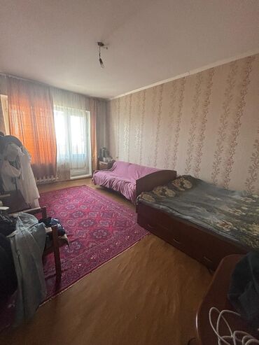 срочно продаётся 1 комнатная квартира в районе ошского рынка: 1 комната, 35 м², 105 серия, 9 этаж