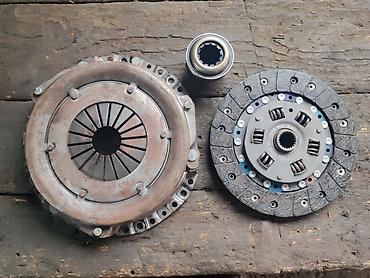 apatin auto delovi: Set kvacila Lada 2121,21213,21214 Niva,7 Riva br.1. Polovno, gotovo — 1