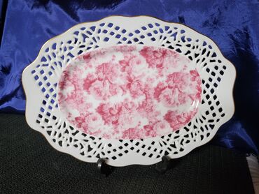 Ostalo posuđe: Oval nov,vintaz porcelanski za posluzenje,ukras. Perfektan rad,sve na lalafo.rs — 1 Ostalo posuđe: Oval nov,vintaz porcelanski za posluzenje,ukras. Perfektan rad,sve — 1