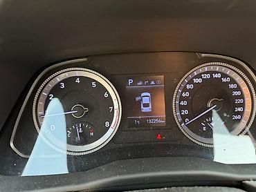 Hyundai: Hyundai Sonata: 2019 г., 2 л, Автомат, Газ, Седан — 9