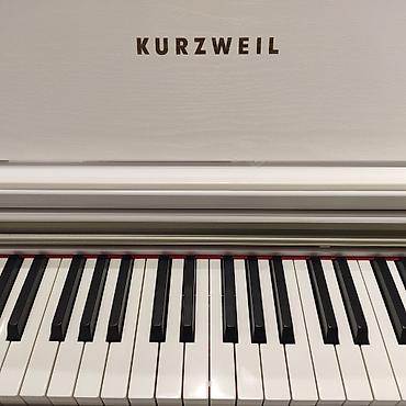 Musiqi alətləri: Elektro piano Kurzweil M 90 Polifoniya:64 Klaviçlər:88 Səslər:16 — 2