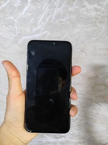 iphone 11 pro gold: IPhone 11 Pro, 256 GB, Matte Midnight Green, Qırıq — 2