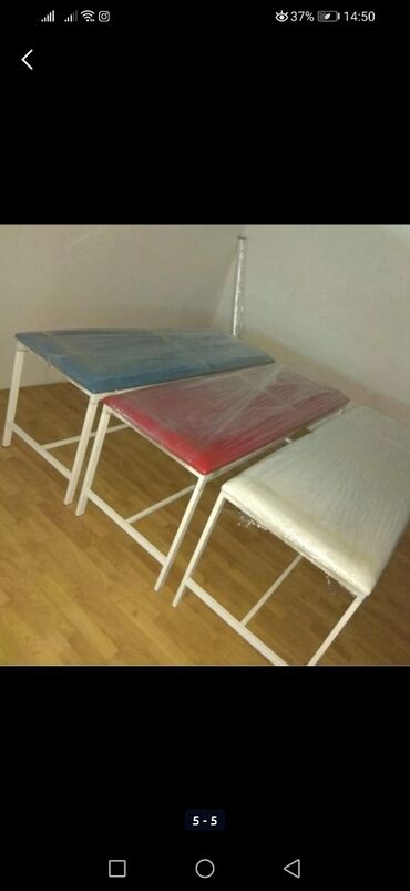 Kuşetkalar: Sadə baş hissəsi qalxıb enən Nazik maçalkalı kuşetka 
müayinə üçün — 13