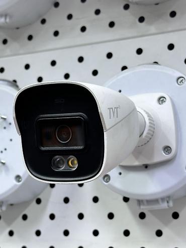 led экраны для улицы: Уличная цилиндрическая IP-камера TVT - Форм‑фактор: bullet (корпус из — 2