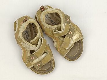 Sandals 25, Used