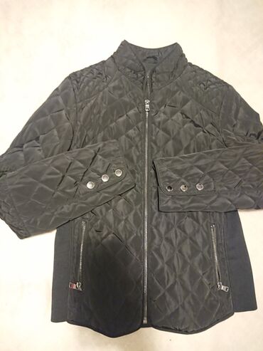jakna na navlacenje: Nova jakna, stepana, tanja, za prolece,S/M velicina,crna,lepo stoji