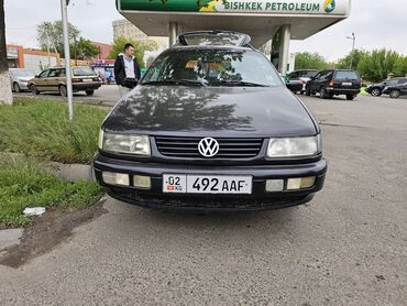 волсваген т2: Volkswagen Passat: 1996 г., 1.6 л, Механика, Бензин, Универсал