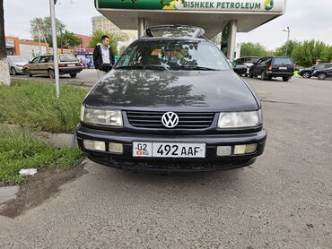 Volkswagen: Volkswagen Passat: 1996 г., 1.6 л, Механика, Бензин, Универсал