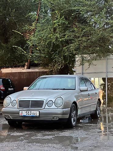 x class: Mercedes-Benz E-Class: 1999 г., 2.4 л, Механика, Бензин, Седан — 4