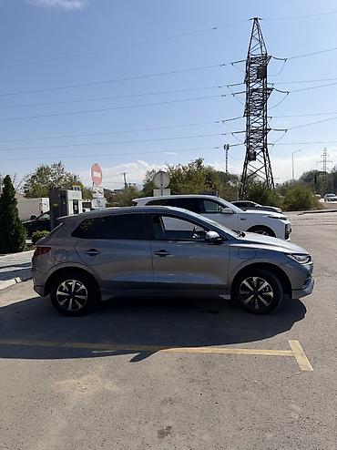 BYD: BYD E2: 2025 г., Автомат, Электромобиль, Хетчбек — 3